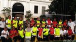 Serunya Bos OJK dan Kemenkeu Tanding Voli