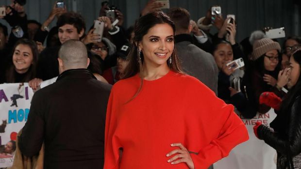 Polemik Film 'Padmavati', Duo Zaskia Dioperasi