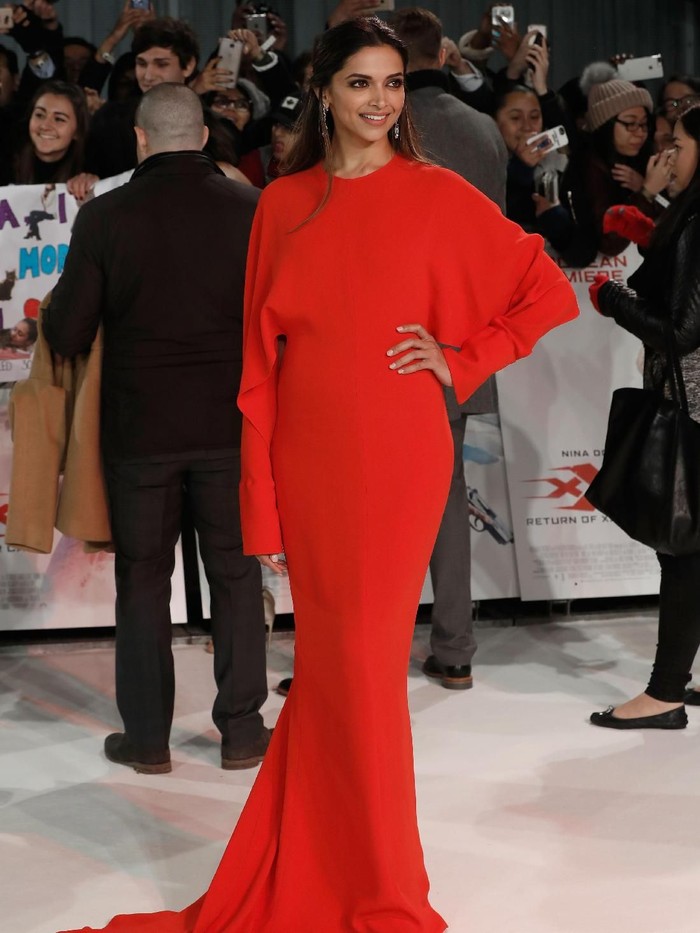 gaya deepika padukone