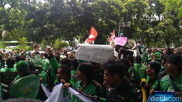  Demo driver ojek online, Kamis (23/11/2017)