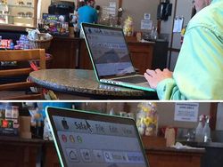 Tingkah Lucu Para Orangtua Saat Bertemu Teknologi