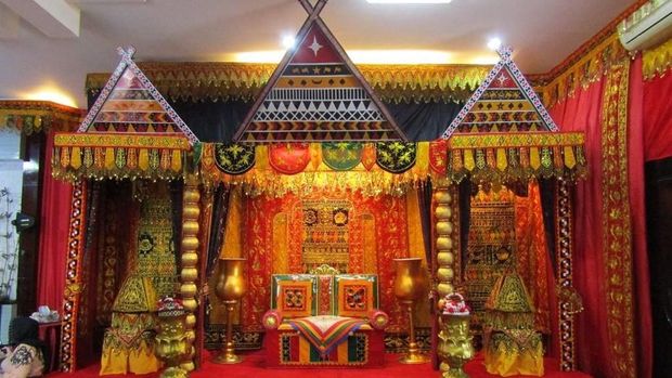 Bocoran Dekorasi Pernikahan Kahiyang di Medan, Ada Miniatur Rumah Adat