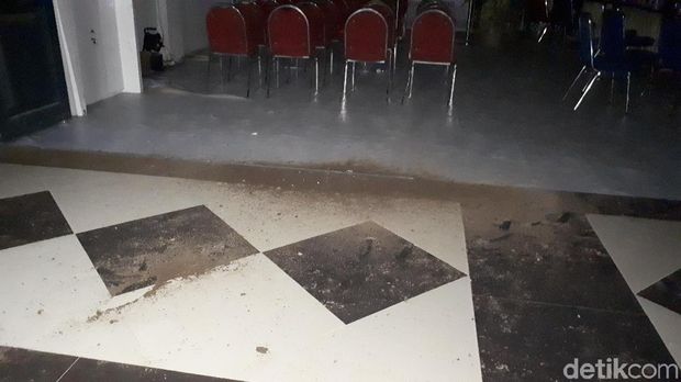  Media center pernikahan Kahiyang-Bobby