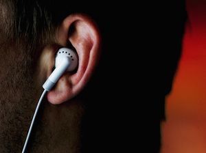 Serasa Keliling Dunia! Rekomendasi Lagu Berbahasa Asing dari Jerman sampai Islandia