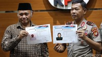 Sketsa wajah terbaru pelaku penyiram Novel Baswedan dirilis Kapolda Metro Jaya Irjen Idham Azis di Gedung Merah Putih, Jumat (24/11) kemarin. Foto: Agung Pambudhy