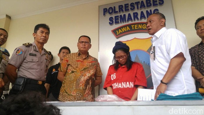 Polisi Semarang Ciduk Emak-emak yang Selundupkan Sabu di Mulut Mujaer