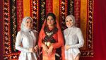 Kompaknya Kahiyang bareng Kakak Ipar