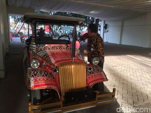 Unik! Ini Mobil Bermotif Ulos yang Bakal Ditumpangi Jokowi di Medan