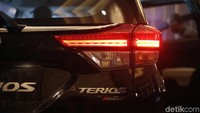 Harga termahal Terios pun tak sampai Rp 260 juta tepatnya Rp 256,9 juta. Foto: Ari Saputra