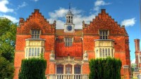 Meski gagal dalam ujian masuk, Winston Churchill tetap ke Harrow School yang terletak di pinggiran barat laut London dari tahun 1888 sampai 1893 (Dok. CNN Travel)