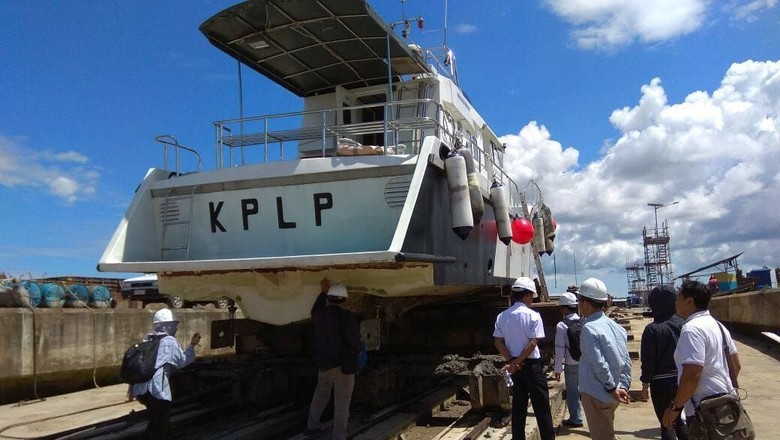 Bareskrim Gandeng KPK Cek Kapal yang Dikorupsi Pejabat Kemenhub Bareskrim Gandeng KPK Cek Kapal yang Dikorupsi Pejabat Kemenhub