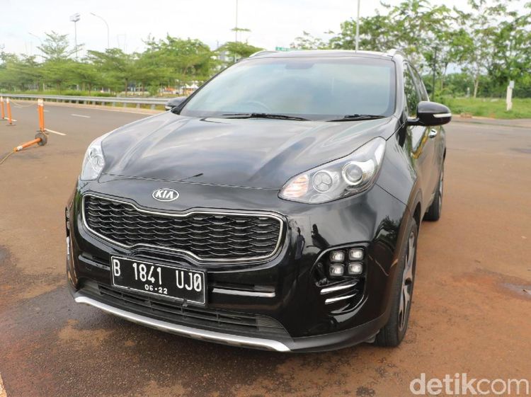Menjajal SUV Buatan Korea