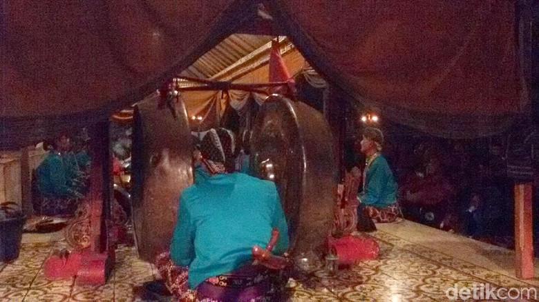 Dua Gamelan Keraton Yogyakarta Dibawa ke Masjid Besar Kauman