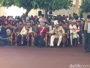 Raja-raja Sumut Hadiri Marlongit dan Sidang Adat Kahiyang-Bobby