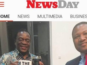 Mnangagwa Presiden Baru Zimbabwe Sering Pakai Batik di Acara Resmi