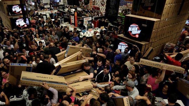 Begini suasana Black Friday di AS.