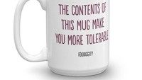 Nah, kalau ini pesan yang menggambarkan sifat kopi. Isi mug ini membuat Anda lebih bisa bertahan, ujar pesan dalam mug. Foto: Istimewa