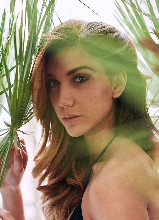 Laura De Sanctis, finalis asal Panama berusia 21 tahun ini tampak sangat cantik dengan wajah nyaris tanpa makeup. Foto: Dok. Miss Universe