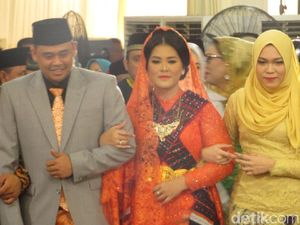 Kahiyang: Semoga Oleh-oleh yang Dibawa Dapat Terima Tondi