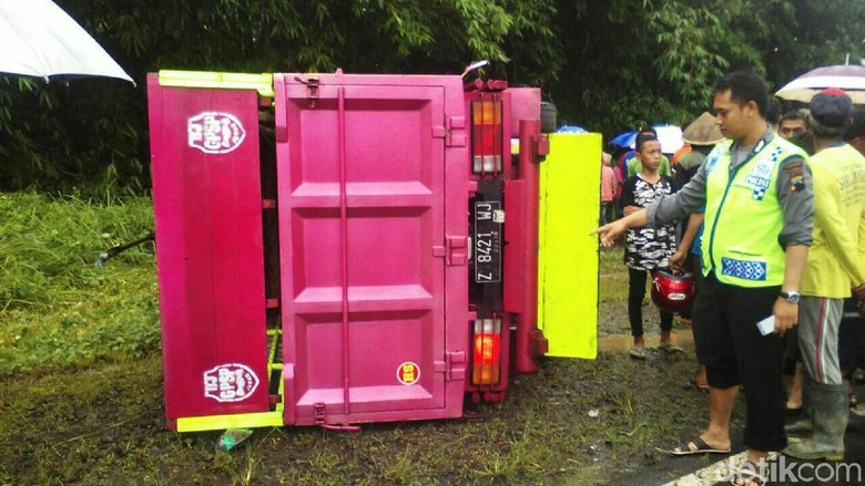 Kecelakaan Kembali Terjadi di Purworejo, 1 Orang Meninggal Kecelakaan Kembali Terjadi di Purworejo, 1 Orang Meninggal