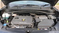Kia Sportage dibekali mesin CRDI 2.0 Liter 4WD yang bisa menghasilkan tenaga maksimum 158 PS pada rpm 6.200 serta torsi 191 Nm pada rpm 4.700.