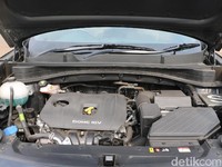 Sensasi Mengendarai SUV Berdesain ala Jet Tempur