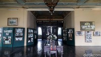 Rumah yang dibangun pada 1895 tersebut telah ditetapkan sebagai salah satu objek wisata ibukota Sumatera Utara.