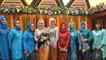 Kompaknya Kahiyang bareng Kakak Ipar