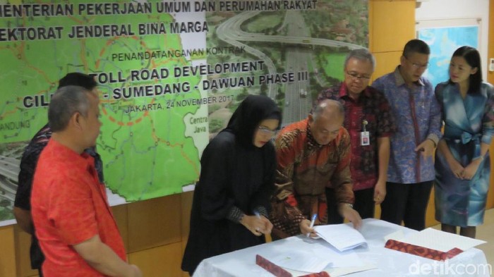 Pemerintah Dapat Utang China Rp 2,2 T Bangun Tol Cisumdawu
