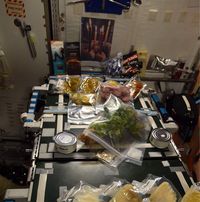 Permen Kopiko dibawa astronot NASA untuk rayakan hari Thanksgiving di luar angkasa (Foto: Twitter @Space_Station)