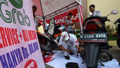 Diskon Servis untuk Motor Ojek Online