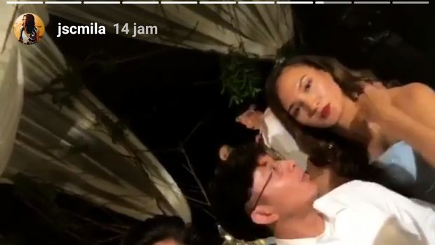 Nadine Chandrawinata dan Dimas Anggara.