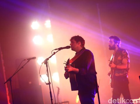 The Paper Kites Tutup Rangkaian Noice Fest 2017