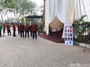 Foto: Ketatnya Pengamanan Puncak Pesta Adat Kahiyang-Bobby