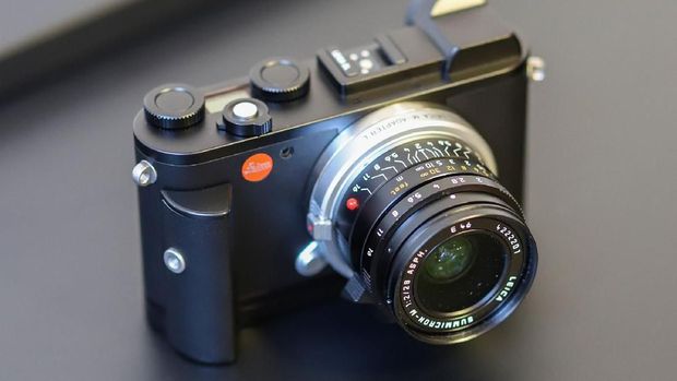 Leica CL Tiba di Indonesia, Paling Murah Rp 40 Juta