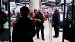 Foto: Kepanikan di Oxford Street London Saat Ada Isu Penembakan