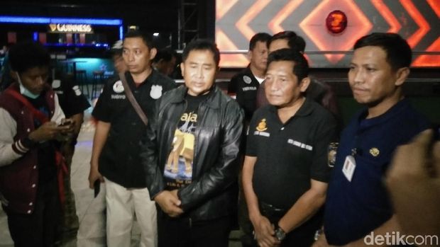 Tim Patriot, Satnarkoba Polres Bekasi Kota dan K9 Polda Metro Jaya yang terlibat penggerebak