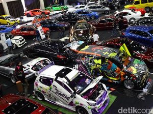Ratusan Mobil Modifikasi Ramaikan International Automodified