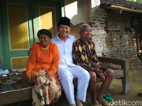 Wabup Trenggalek menginap di rumah warga/