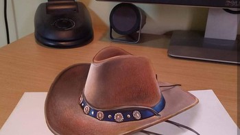 Aku ingin melakukan sesuatu yang berbeda, sehingga aku melukis seperti ini, tulis Culjic. (Foto: Nikola Culjic)