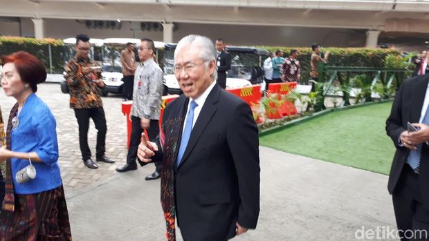 Menteri Kabinet Jokowi Hadiri Resepsi Kahiyang-Bobby di Medan