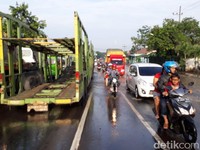 Alasan Truk Ogah Masuk Tol: dari Masalah Tarif Hingga Pungli