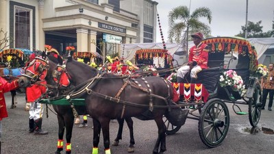 Foto: Dari Solo, Ini Kereta Kuda untuk Kirab Kahiyang-Bobby di Medan