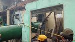 Rusak Parah, Begini Kondisi Rumah yang Tertimpa Tower BTS di Cipayung
