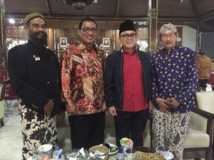 Kembali Sisir Mataraman, Azwar Anas Wayangan di Tulungagung