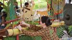 Bule Aja Main Wayang, Masa Kamu Nggak Sih!