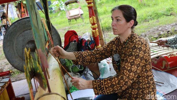 Melihat WNA Main Wayang Kancil di Kulfest 2017