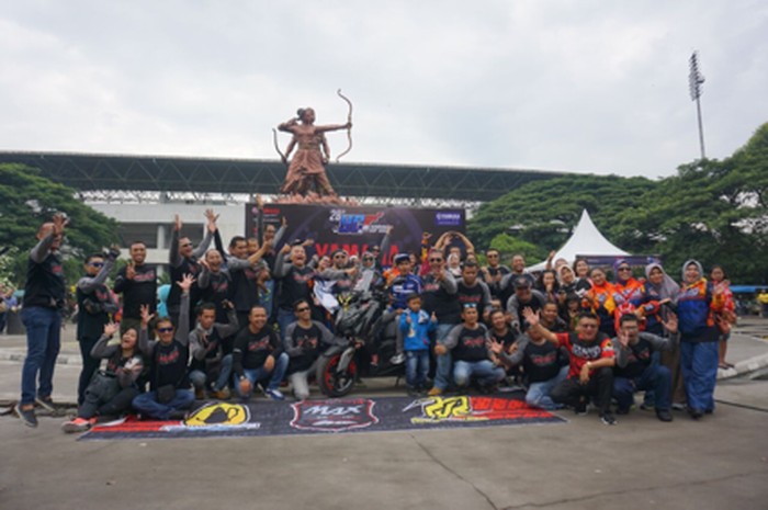 Ratusan Anggota Komunitas Yamaha Meriahkan Yamaha Cup Race Solo