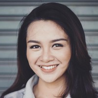 Putri dari atlet senior panahan Lilies Handayani ini juga memiliki paras ayu yang memesona. Jika dilihat sekilas, wajah Dinda mirip dengan sktris Revalina S. Temat. Foto: Instagram