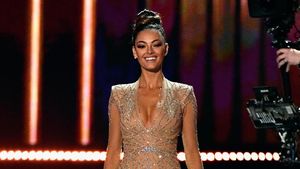 Foto: Penampilan Memukau 3 Besar Miss Universe 2017